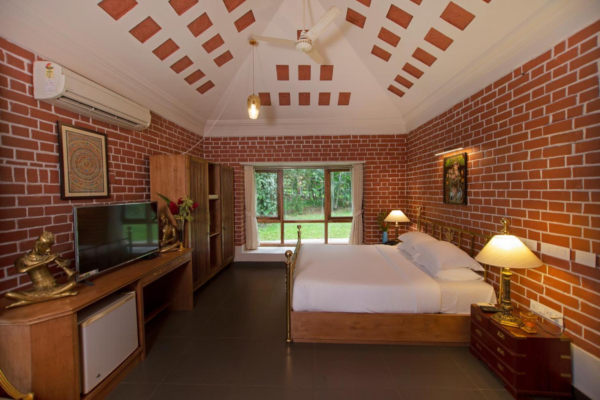Kairali - The Ayurvedic Healing Village 팔라카드 외부 사진