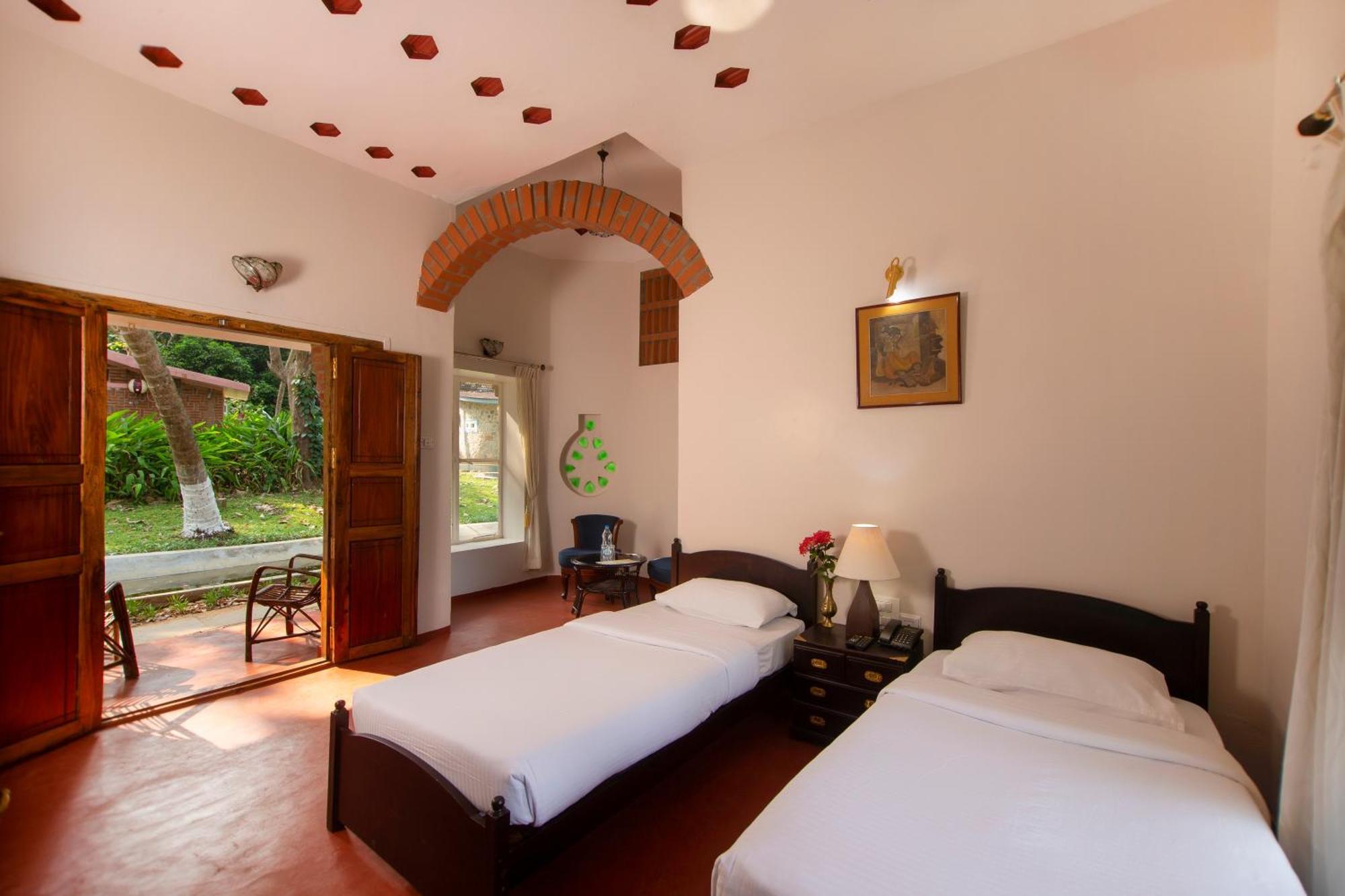 Kairali - The Ayurvedic Healing Village 팔라카드 외부 사진