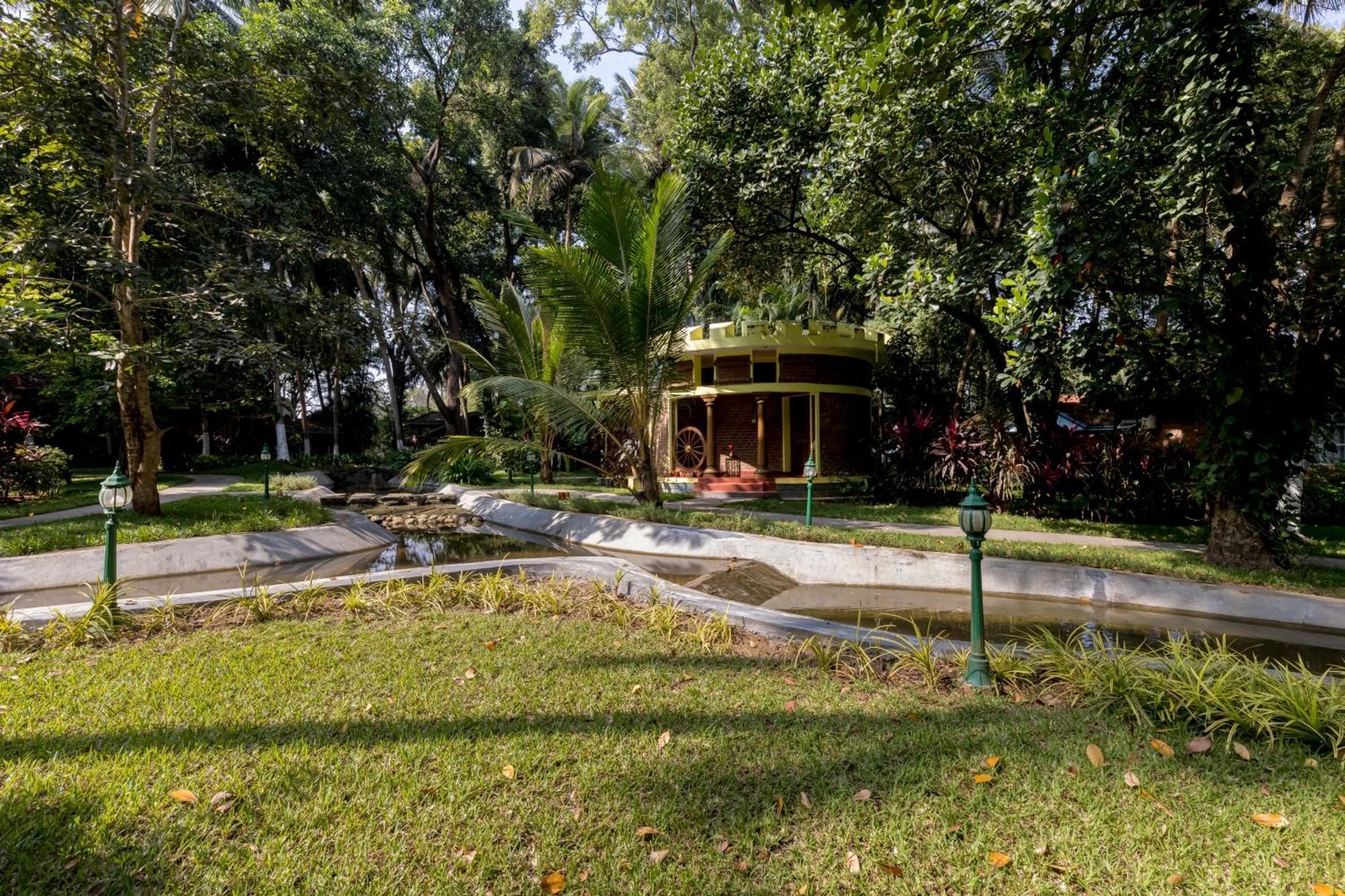 Kairali - The Ayurvedic Healing Village 팔라카드 외부 사진
